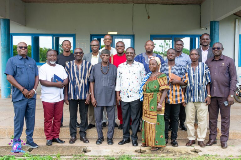 NKWANTA PEACE MEDIATION COMMITTEE PAYS COURTESY CALL ON OTI REGIONAL MINISTER